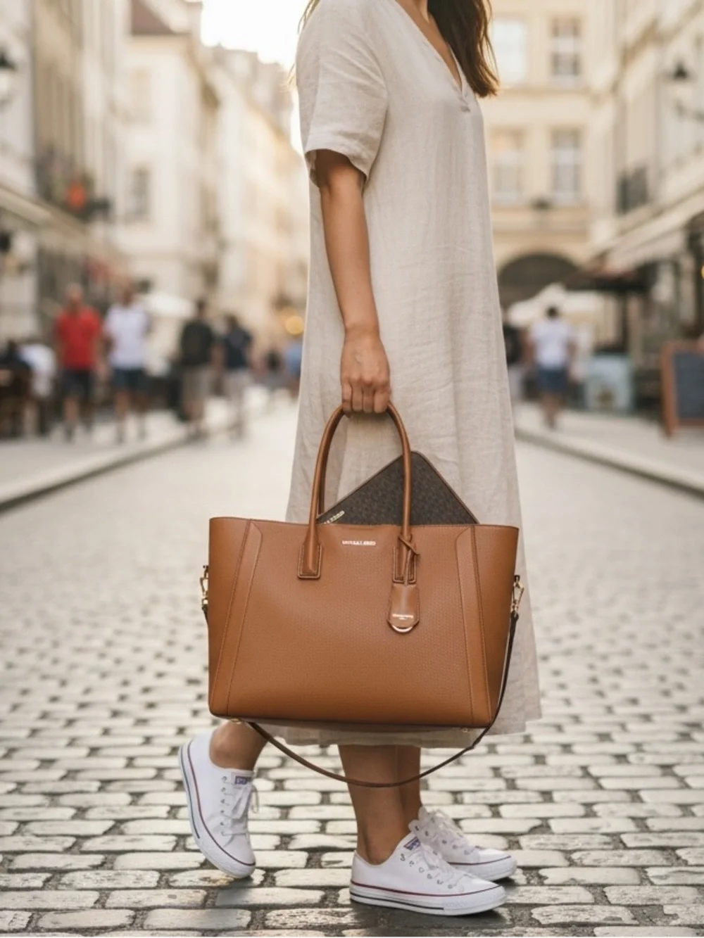Michael Kors Large Leather Tote  with Strap + Pouch Set - Picture 2 of 16